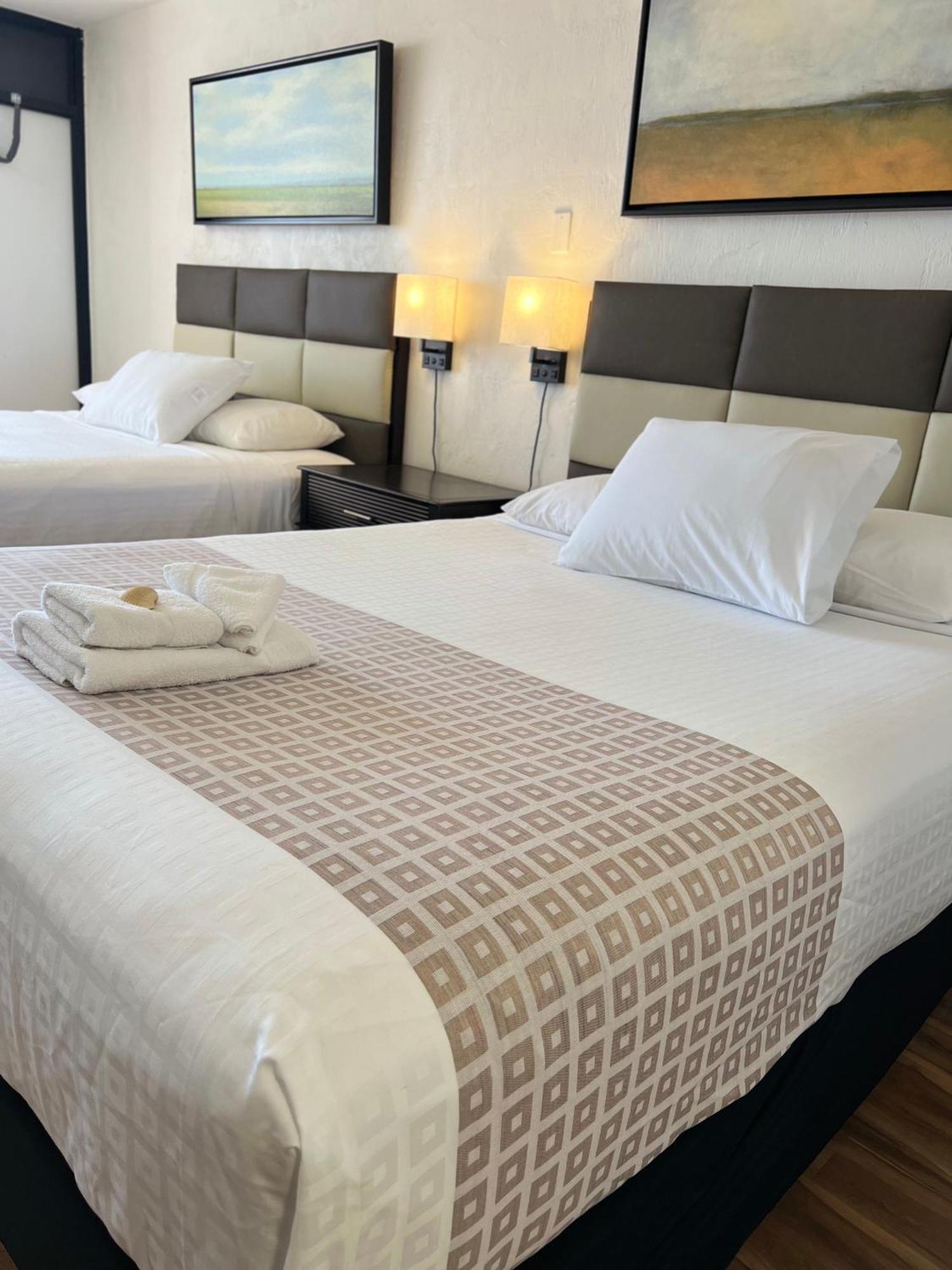Inn Flamingo Beachfront - Daytona